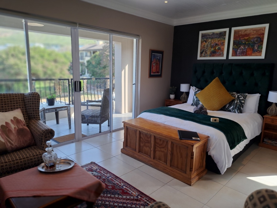 5 Bedroom Property for Sale in Whale Rock Western Cape